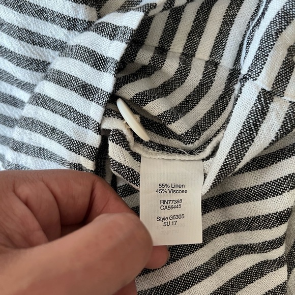 Madewell Linen Blend Stripe-Play Button-Back Tee Dress with pockets - Picture 9 of 10